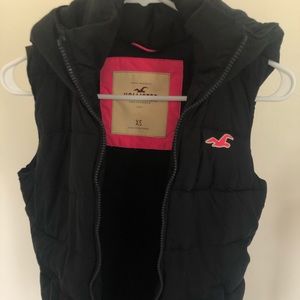 Hollister Navy Puffer Vest